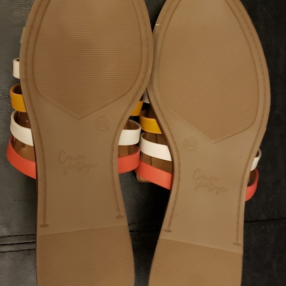 Crown Vintage slip on sandals sz 8 - Picture 10 of 13